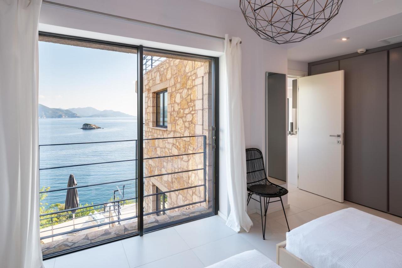 Myzen Villa Asana & Villa Kenshya Sívota Exteriör bild